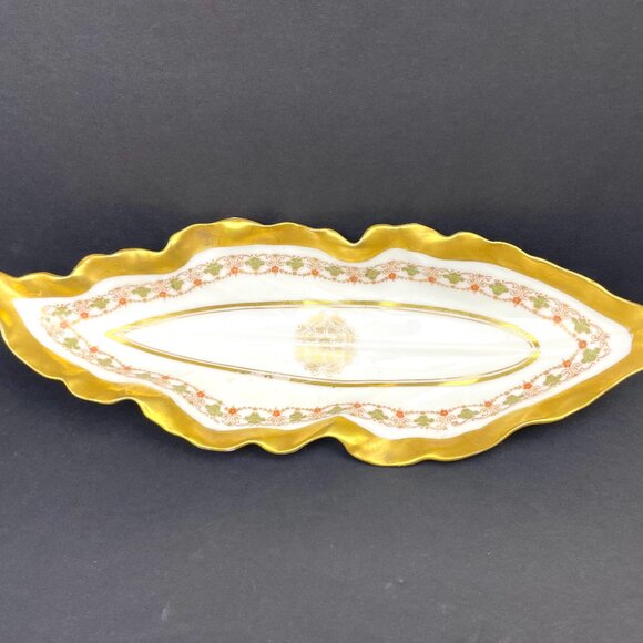 Vintage Limoges France Leaf-Shaped Tray -Blakeman & Henderson, T&V, c.1900–1915 - Picture 1 of 10